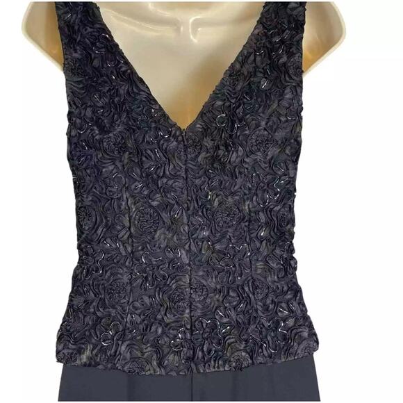 JS Collections Black Chiffon Appliqué Gown Size 2-4 - Picture 9 of 11